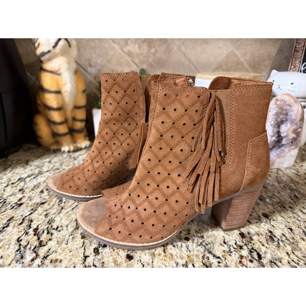 TOMS Cinnamon Suede Perforated Fringe Majorca Peep Toe Bootie Womens - Size 7